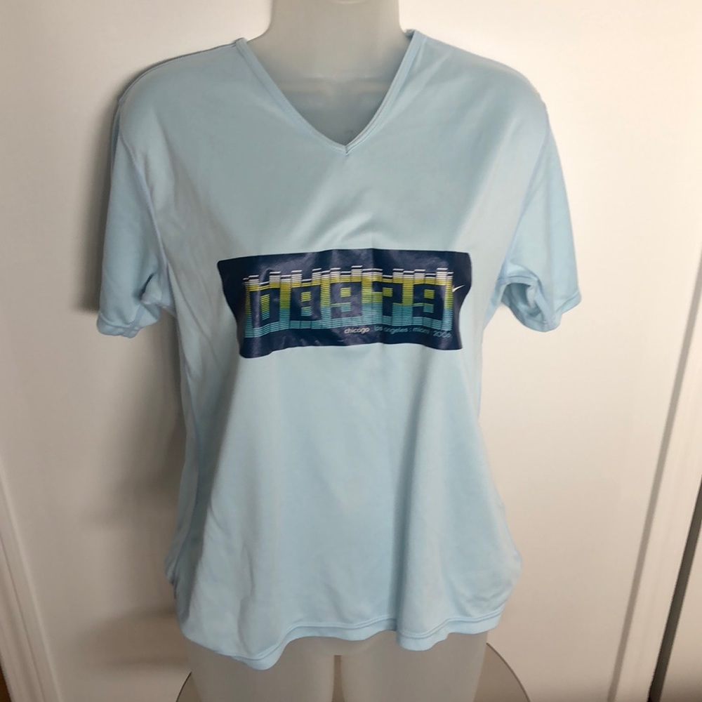 NWOT Nike Dri-Fit Tee Top Blue M VTG